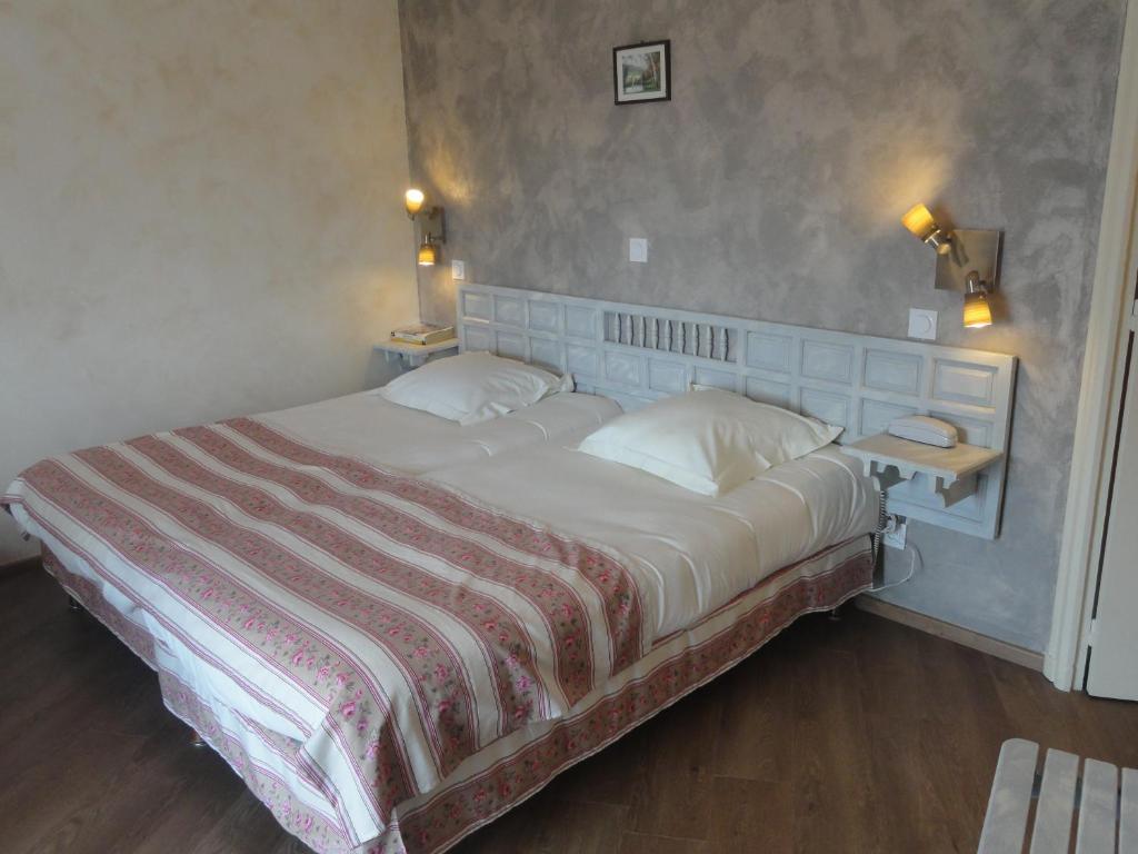 Logis Hotel Restaurant Planes Saillagouse Pokoj fotografie